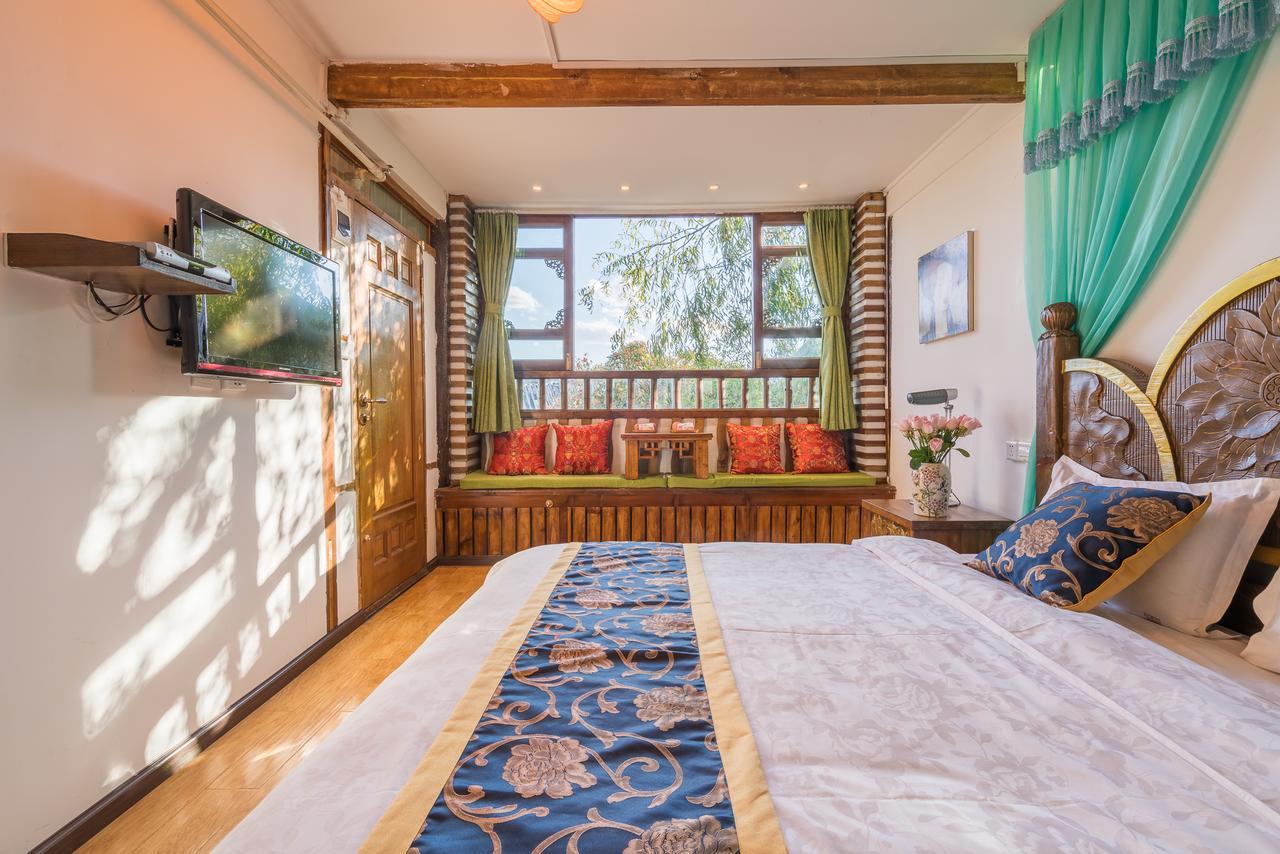 Love Cloud Boutique Chain Hotel In The Water Side Lijiang  Eksteriør billede